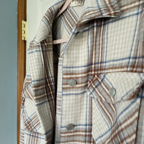 Plaid Button-Up Shacket - Picture 3 of 6
